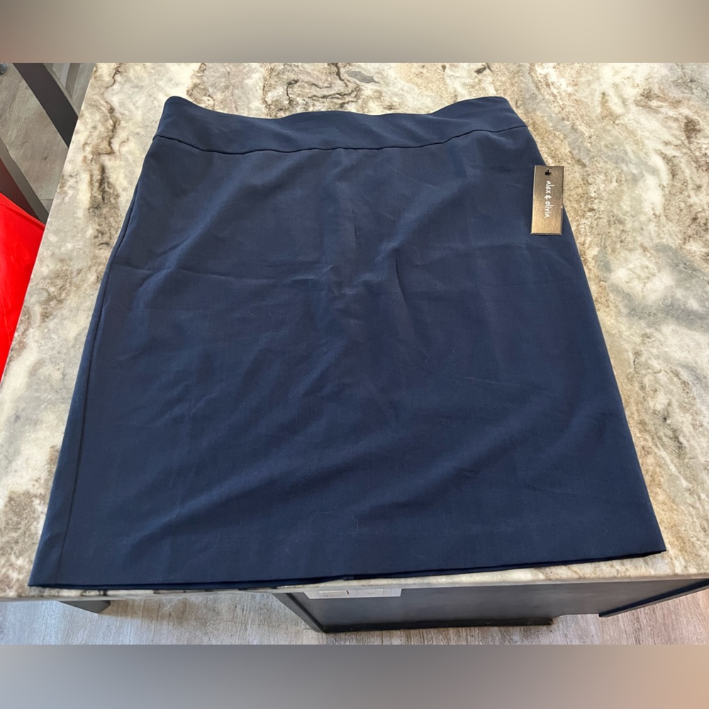 Alex & Olivia pencil skirt Size 14